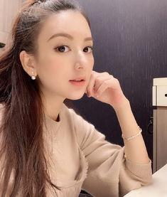 明星网红晒华为手机照片,明星网红纷纷晒照，时尚科技魅力尽显！