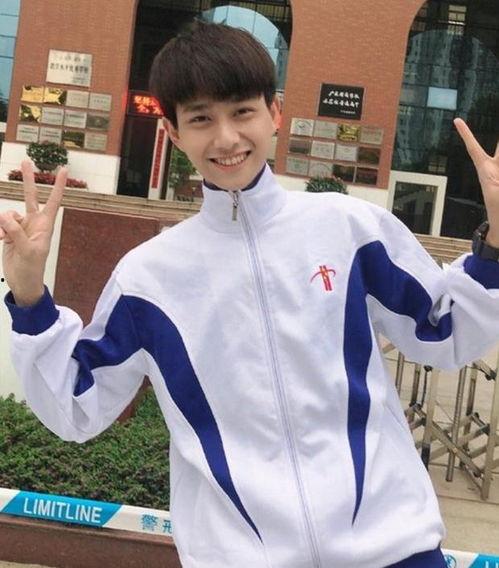 男明星网红口罩图片高清