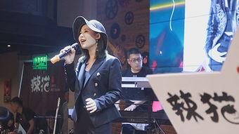 明星网红开的语音厅,语音厅成为新娱乐热点