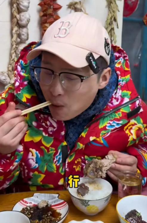 明星网红随拍视频大全,捕捉生活百态，展现真实风采