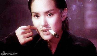 女变男的有哪些明星网红,揭秘女变男明星网红的华丽蜕变
