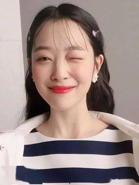 明星网红大拇指是谁,明星网红大拇指背后的神秘力量