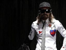 明星网红男款个性帽子,明星网红男款个性帽子风尚解析